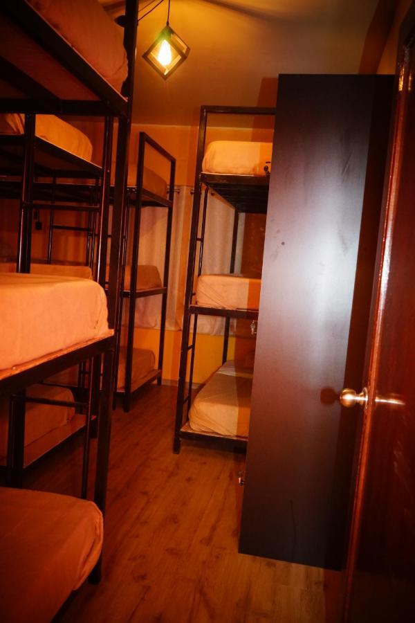 Happy Tree Hostel Peru Lima Exterior photo