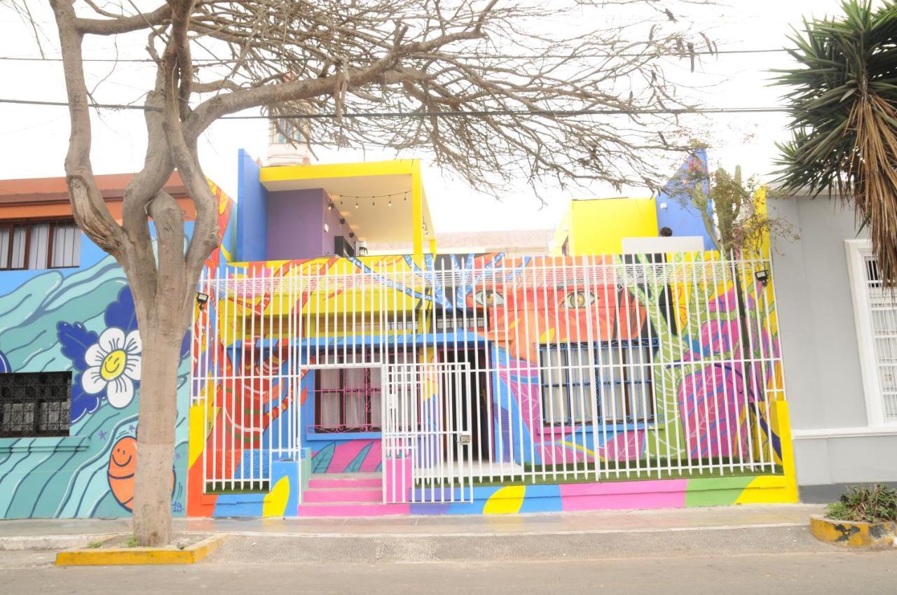 Happy Tree Hostel Peru Lima Exterior photo